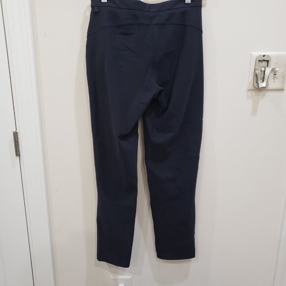 lululemon On The Move *Lightweight - Black - Picture 3 of 9